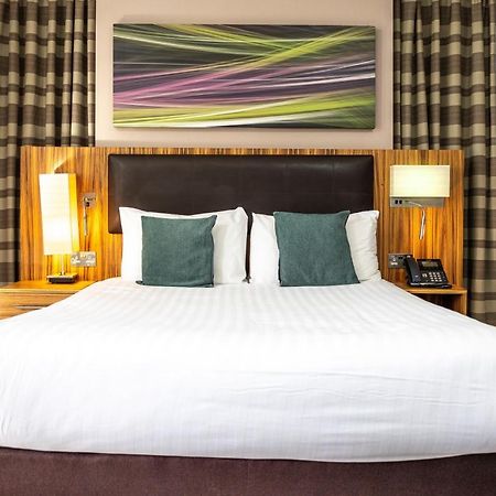 Uno Hotel Heathrow Windsor Slough Kültér fotó