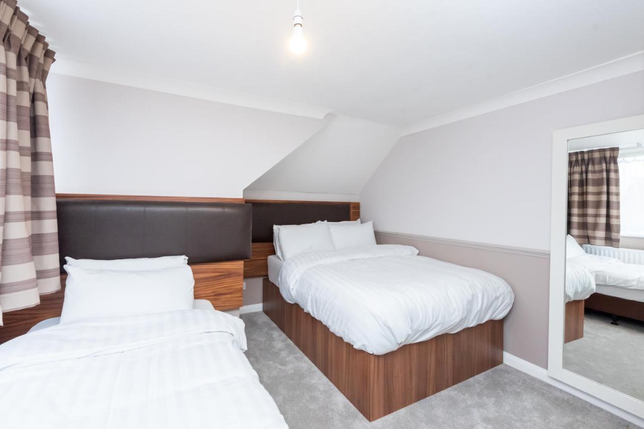 Uno Hotel Heathrow Windsor Slough Kültér fotó