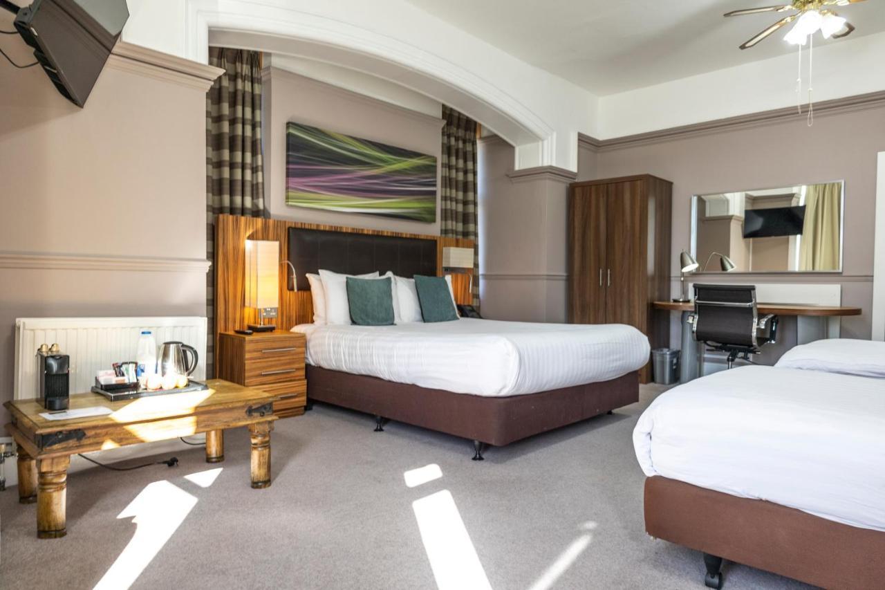 Uno Hotel Heathrow Windsor Slough Kültér fotó